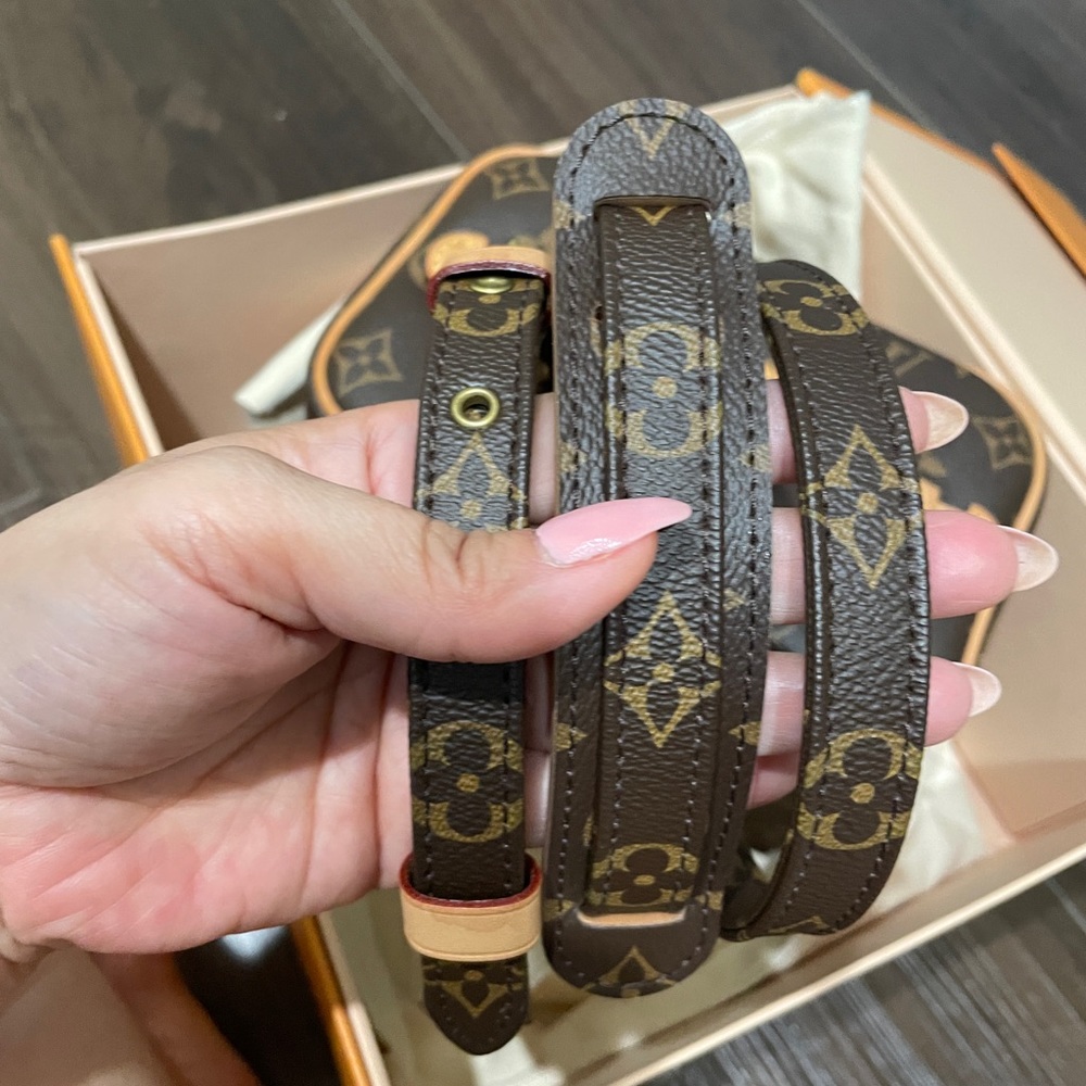 Auth mono lv strap